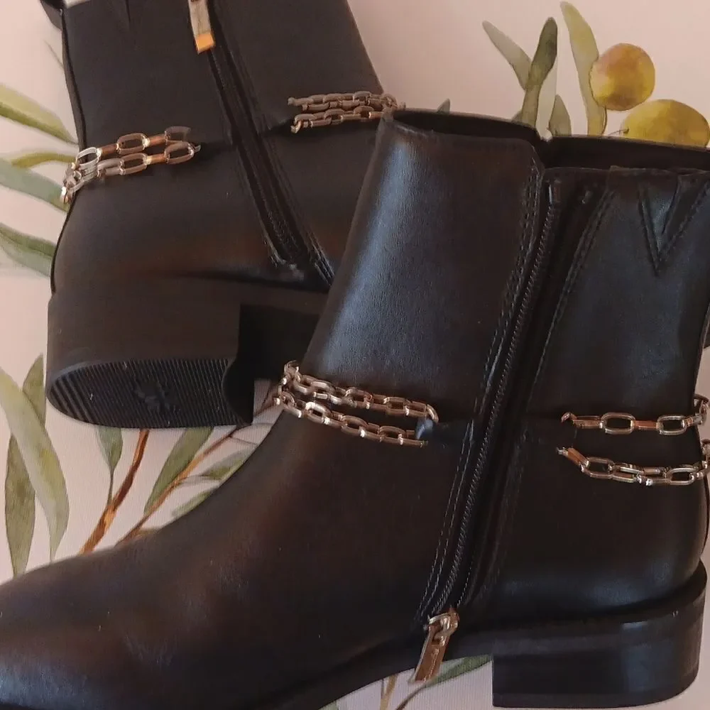 Tamaris Leather Fidelia Booties
